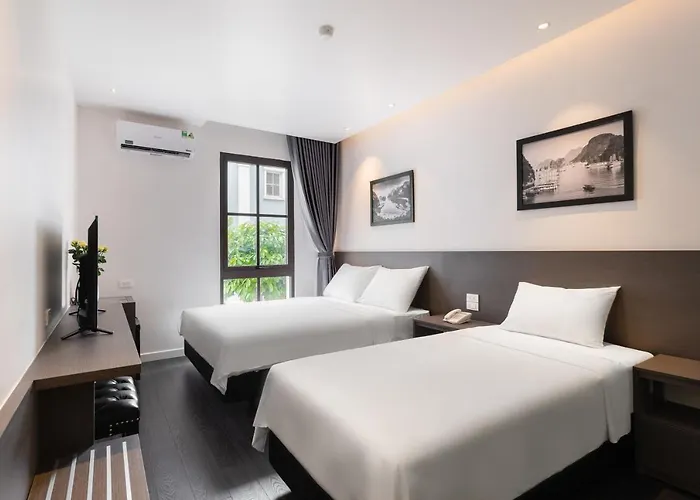 Halong Gem Hotel Hạ Long