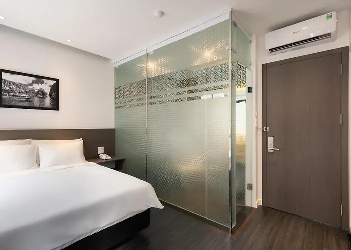 Hotel Halong Gem