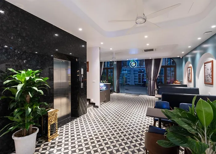 Halong Gem Hotel 2*